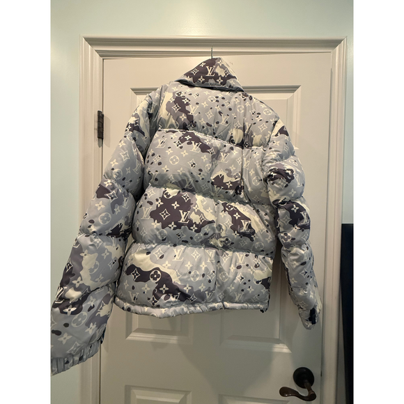 Bravest Studios, User: Mtinsta101@gmail.com Other - Bravest Studios, User: Mtinsta101@gmail.com Bravest Studios Monogram Camo Puffer